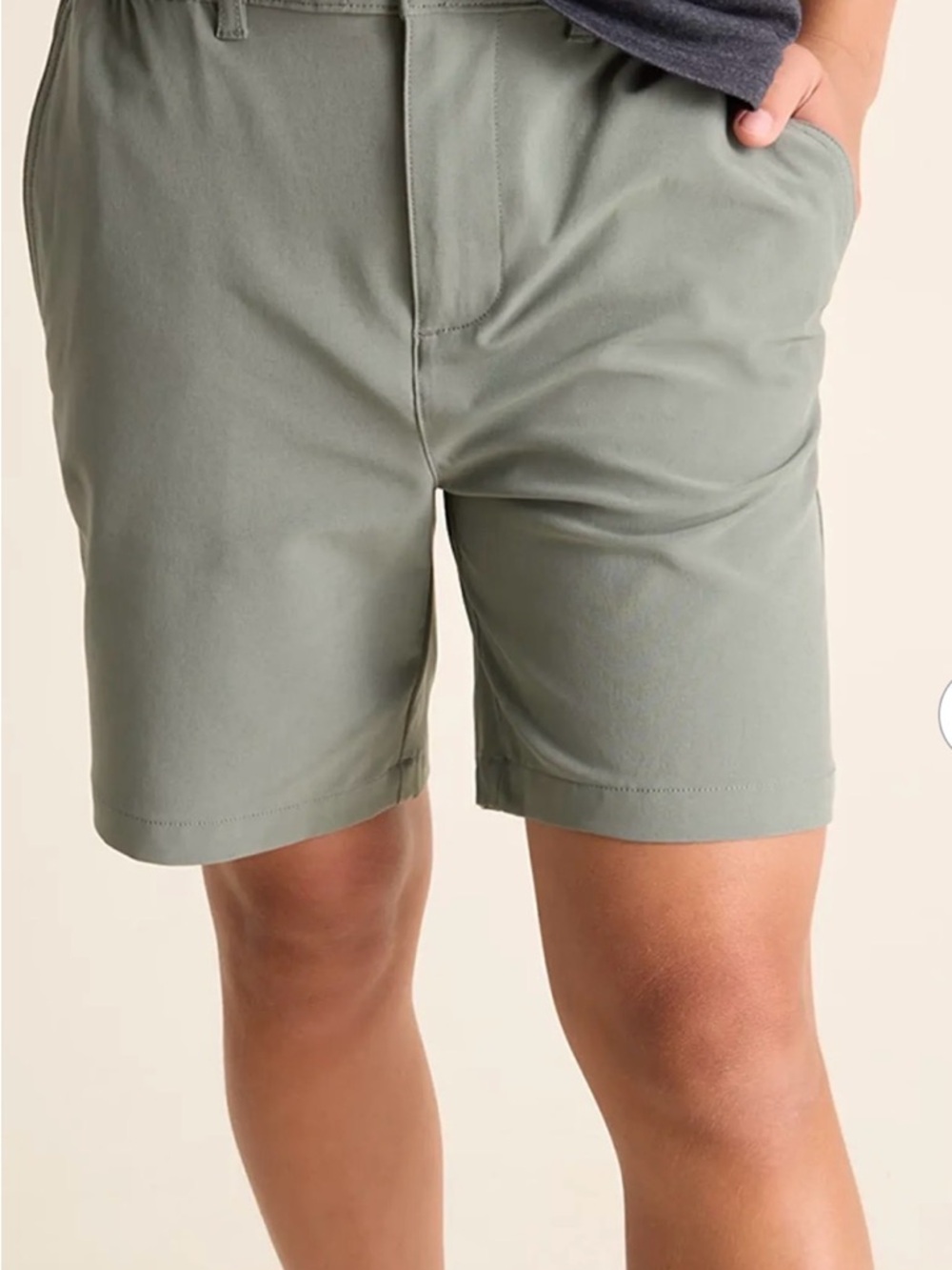 Chubbies “The Forests” 8 inch Everywear Shirt, size Large